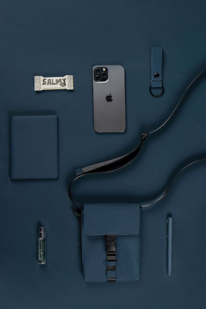 VINGA Baltimore RCS essentials sling bag - Navy