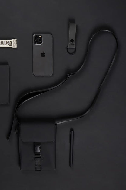 VINGA Baltimore RCS essentials sling bag - Black